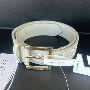 New GUESS Hallie G Cube Belt